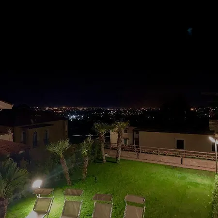 Vakantiehuis Etna Alba Chiara *